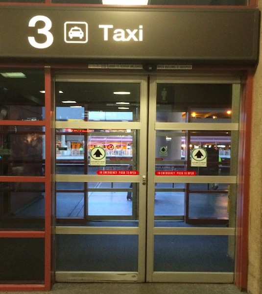 taxi stand at Las Vegas airport